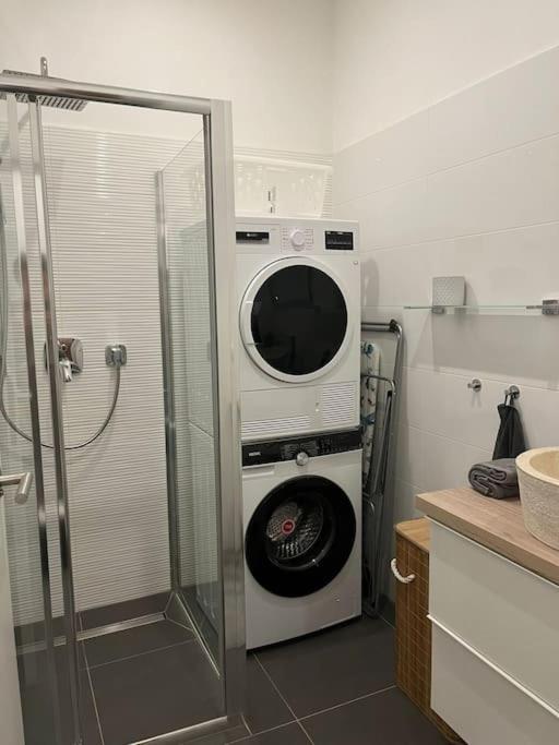 New Design Wohnung-Wien Екстер'єр фото