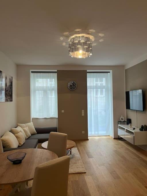 New Design Wohnung-Wien Екстер'єр фото